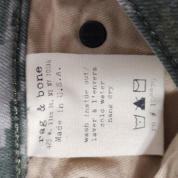 Rag & Bone Camo Digital Print Skinny Jeans - Picture 9 of 9